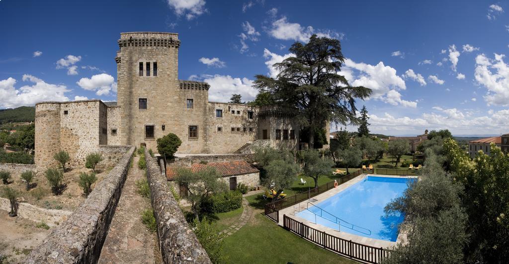 Parador De Jarandilla De La Vera Exterior foto